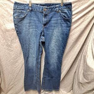 Lane Bryant Slim Boot women's embellished bootcut jeans size 20